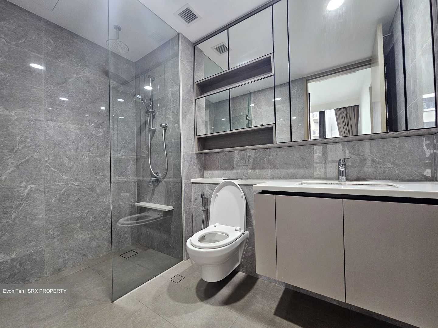 The Tapestry (D18), Condominium #560303901